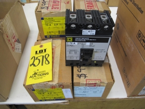 LOT (6) BREAKERS, CIRCUIT TYPE, 70 AMP RATING, 600 AC, 250 DC VOLT RATING, 3 POLE, THERMAL-MAGNETIC KIND. MOLDED CASE, FIXED INSTANTANEOUS TRIP, 18KA INTERRUPT CURRENT AT 600VAC, PART # FHL36070/ST (W-44) LOADING & HANDLING FEE $5-